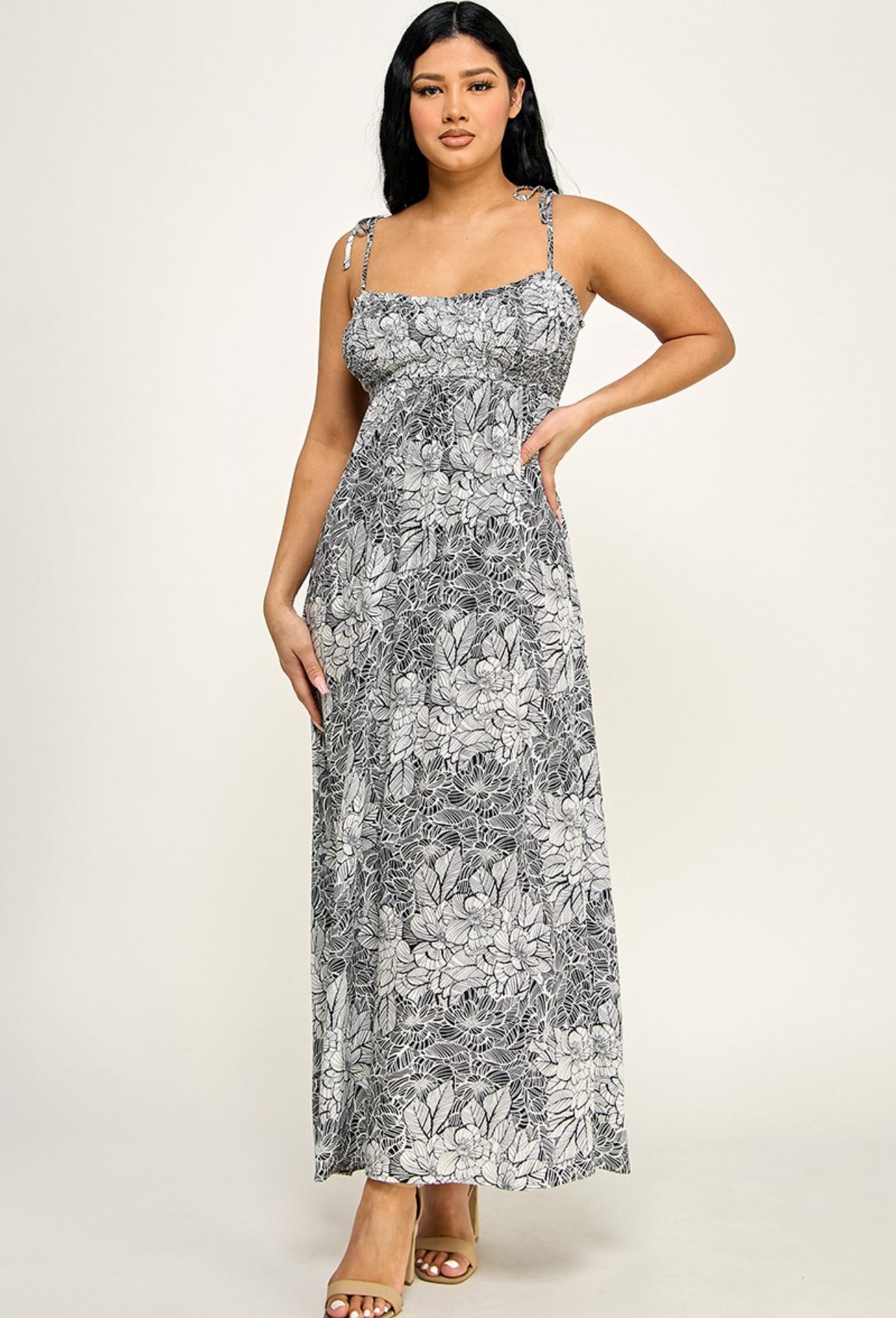 “Ava” maxi dress (small-3x)