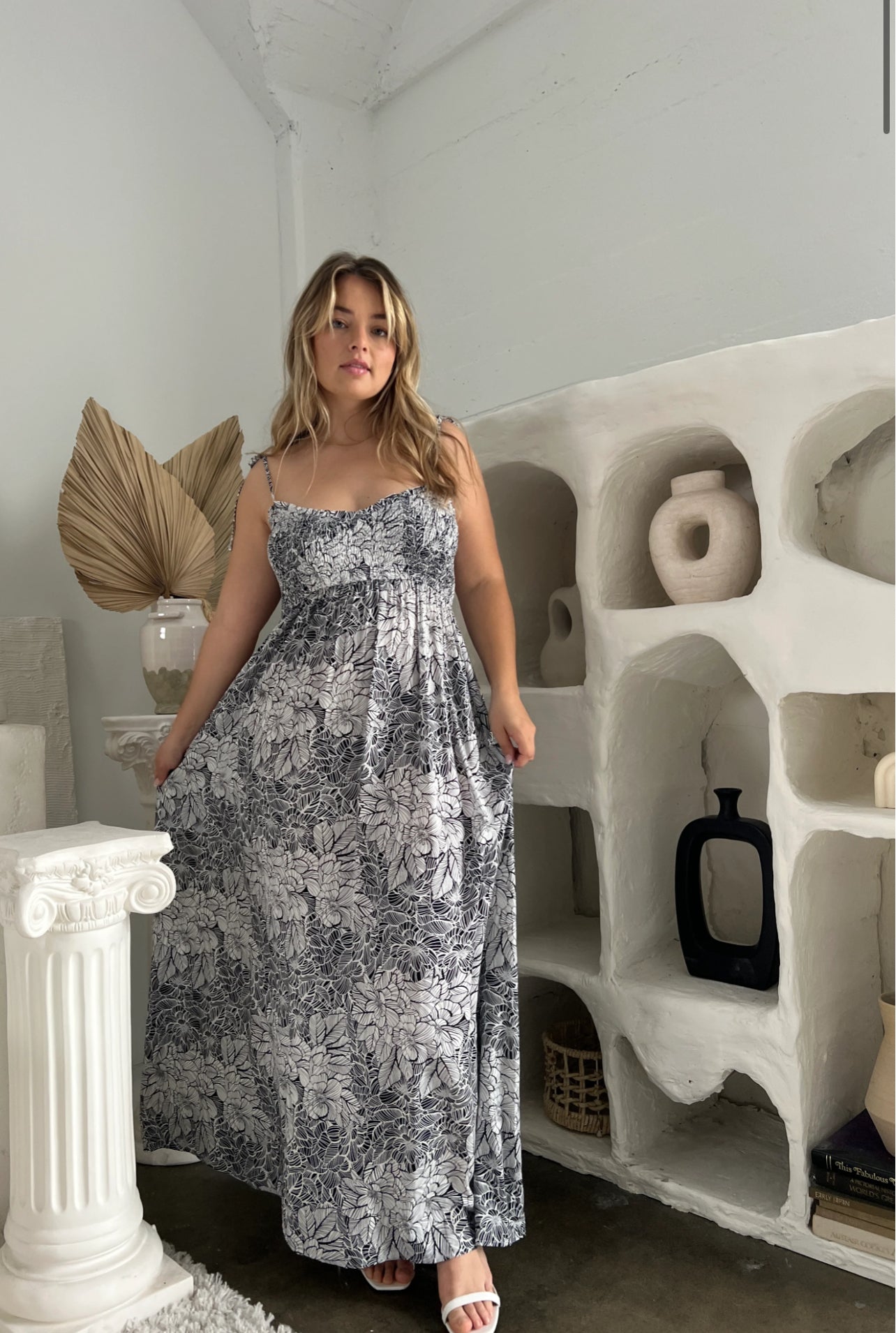 “Ava” maxi dress (small-3x)