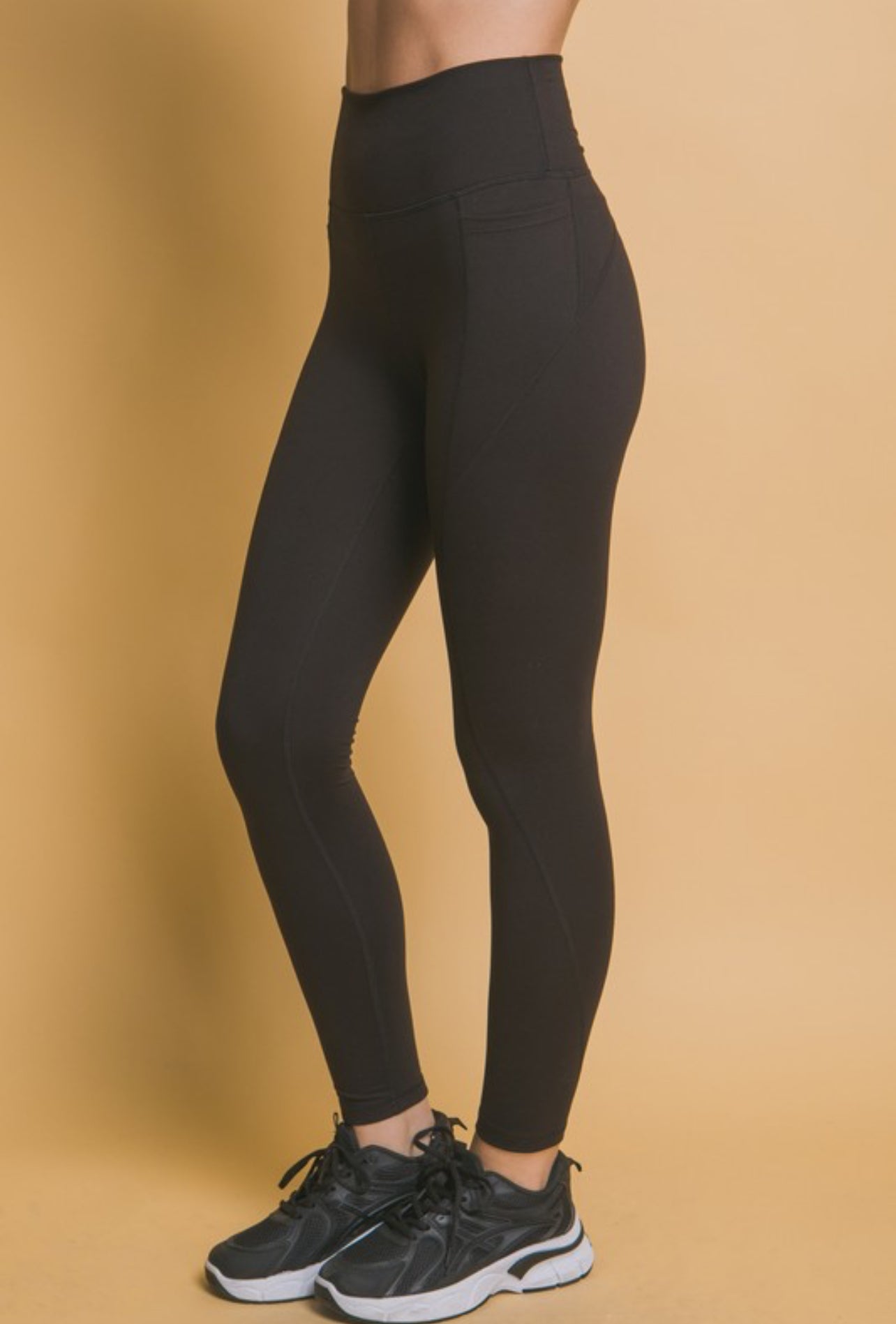 “Essential Leggings”