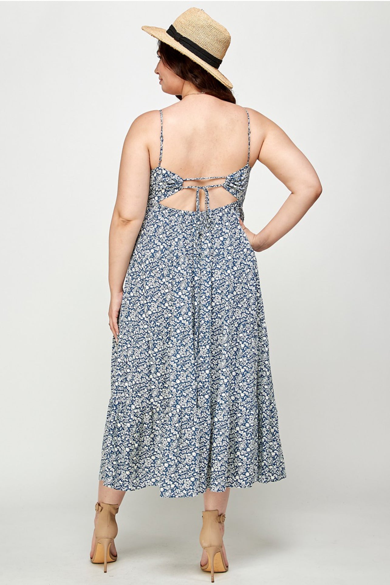 “Lilly” Maxi Dress (Plus)