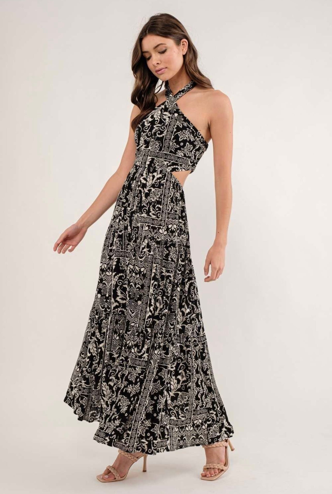 “Layla” Maxi Dress