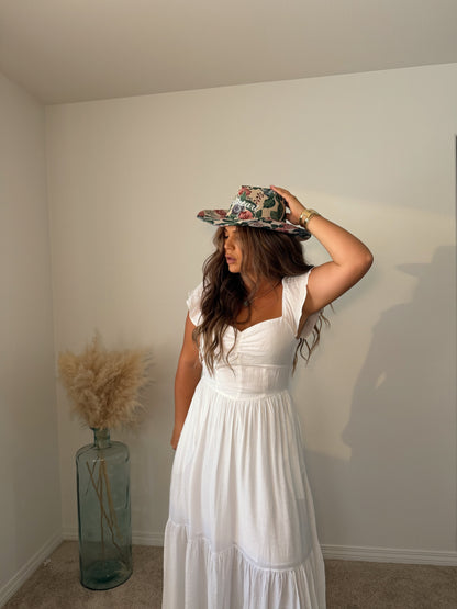 “The Sunday Stroll” White Maxi Dress